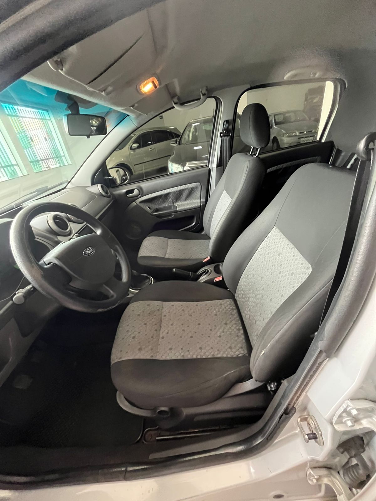 
								Ford Fiesta 2012 full									