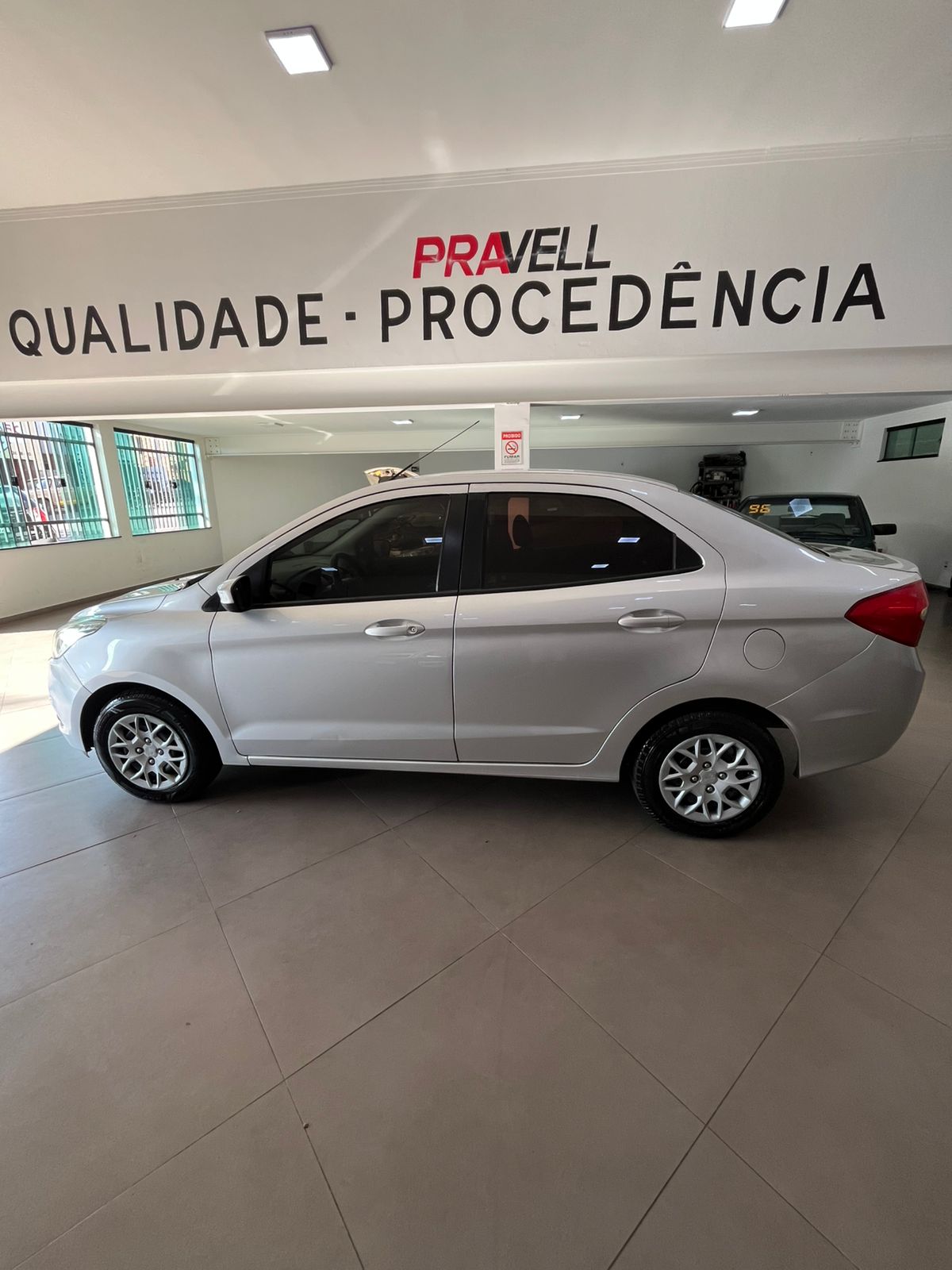 
								Ford Ká 2015 full									