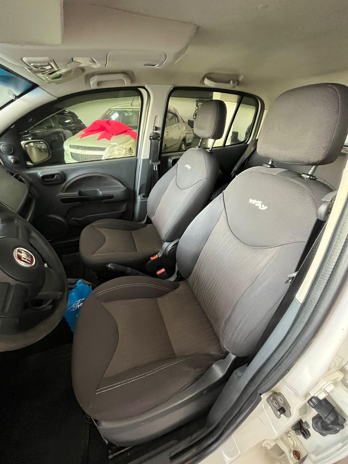
								Fiat Uno Way 2013 full									