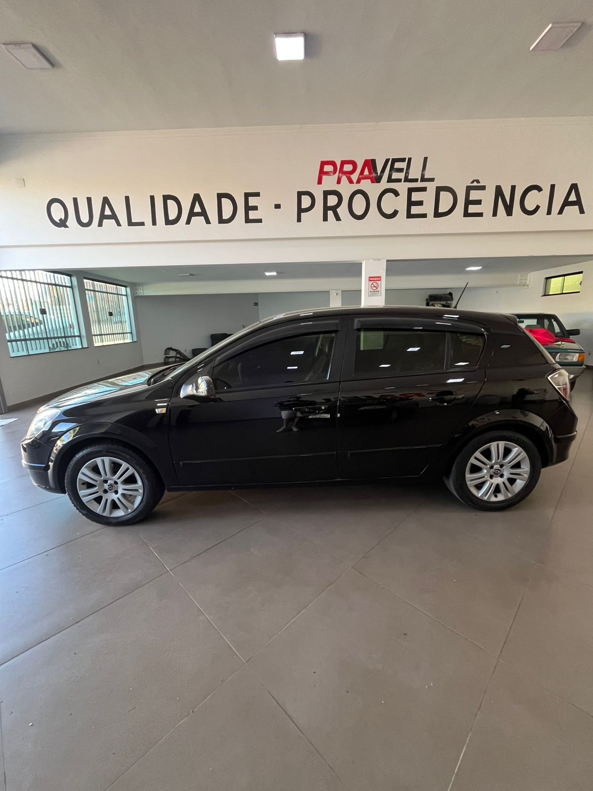 
								Vectra GT 2008 full									